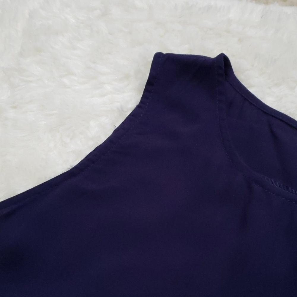 Flowy Lace Tank - Picture 4 of 6